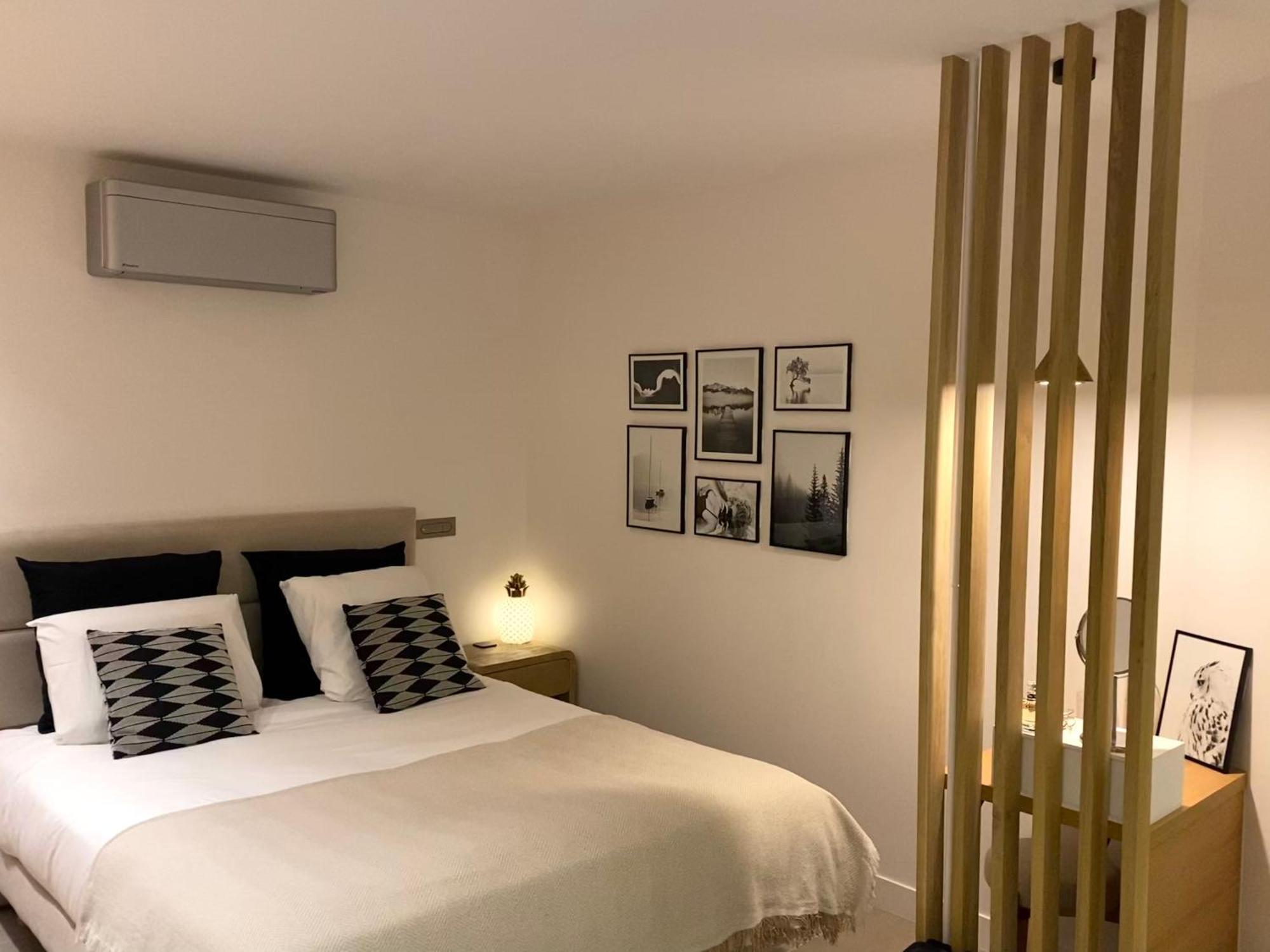 Appartement Luxe Vue Mer Et Collines Avec Piscine Mandelieu Exterior foto